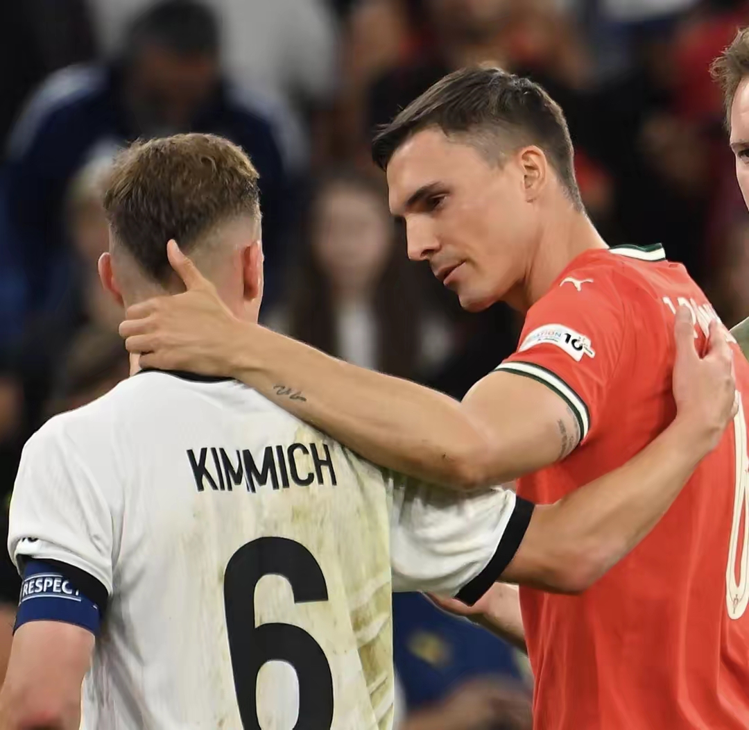 星空体育下载-里程碑夜！葡萄牙体育止住颓势；欧冠窗口期刷纪录；底气十足；资深球员宣示担当-星空体育下载